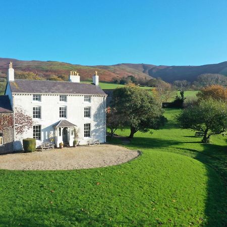 Georgian Country House -Panoramic Views -Sleeps 12 Ruthin Eksteriør billede