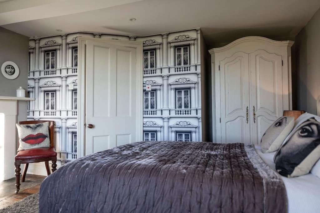 Georgian Country House -Panoramic Views -Sleeps 12 Ruthin Eksteriør billede