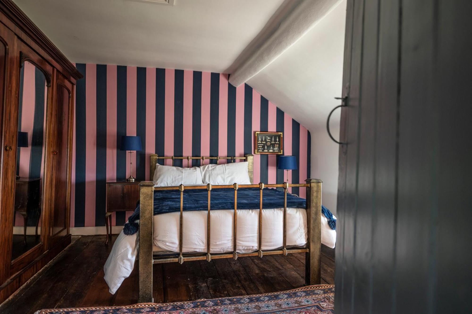 Georgian Country House -Panoramic Views -Sleeps 12 Ruthin Eksteriør billede