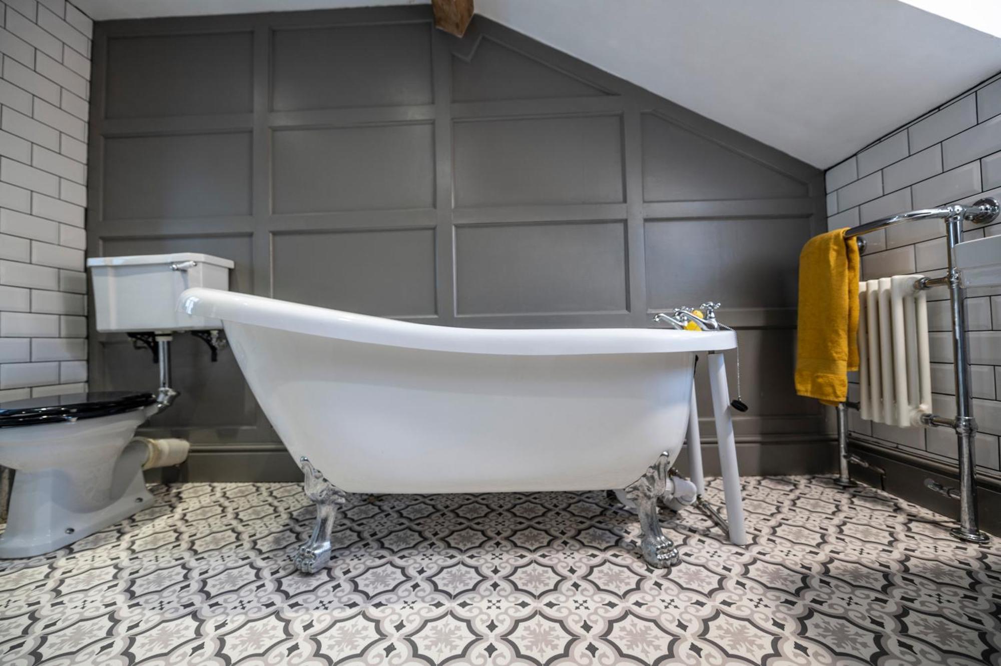 Georgian Country House -Panoramic Views -Sleeps 12 Ruthin Eksteriør billede